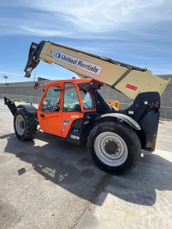 2018 JLG 1255 Forklift