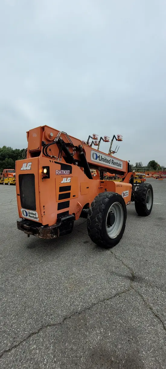 2016 SKYTRAK 6042 Forklift