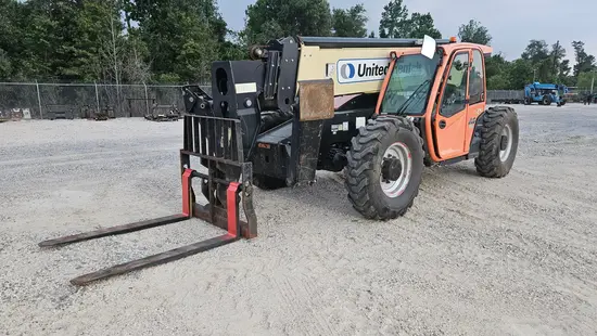 2018 JLG 1055 Forklift
