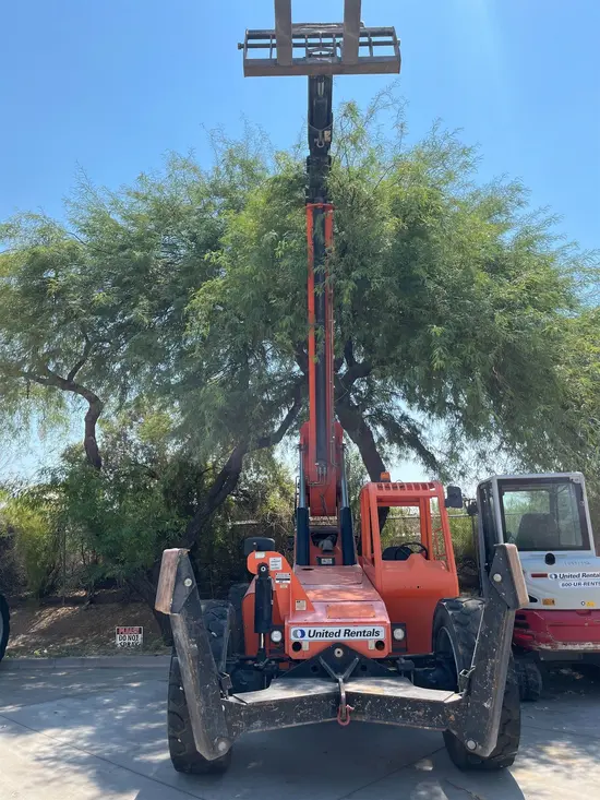 2017 SKYTRAK 10054 Forklift