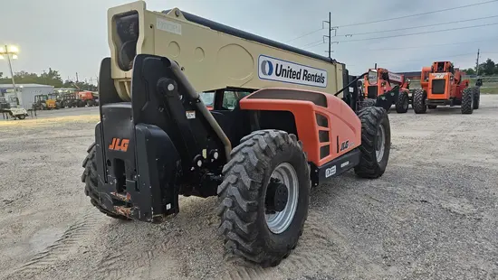2018 JLG 1055 Forklift