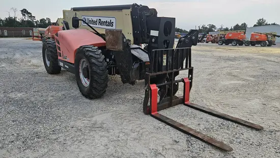 2018 JLG 1055 Forklift