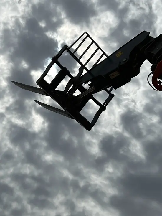 2017 SKYTRAK 10054 Forklift