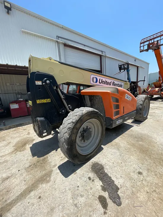 2016 JLG 642 Forklift