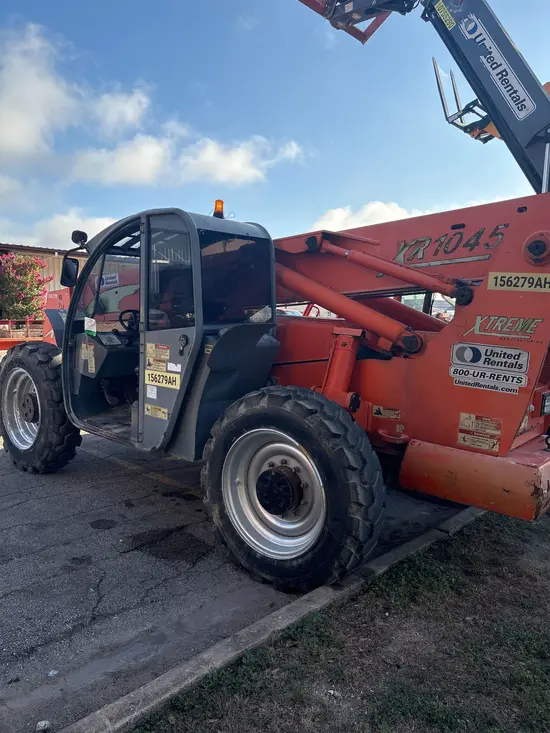 2015 XTREME XR1045 Forklift