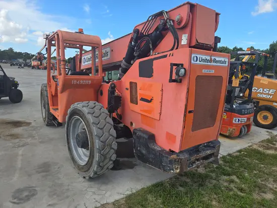 2016 SKYTRAK 8042 Forklift