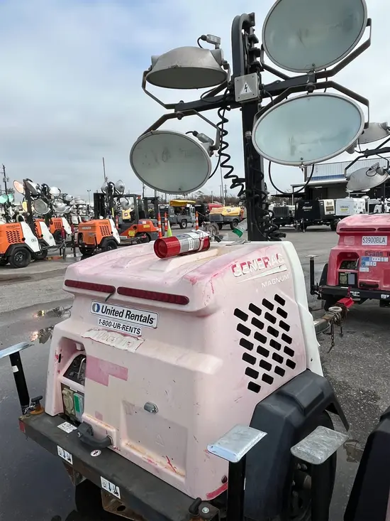 2017 Magnum Pro MLT6SM Portable Light Tower