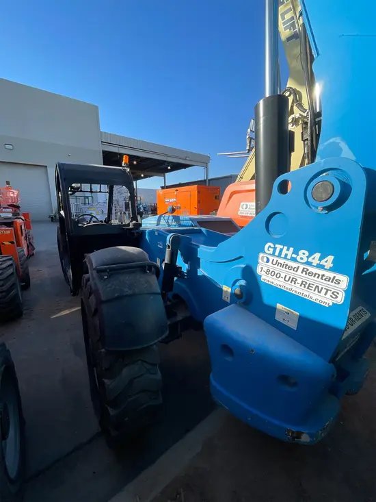 2015 Genie GTH-844 Forklift
