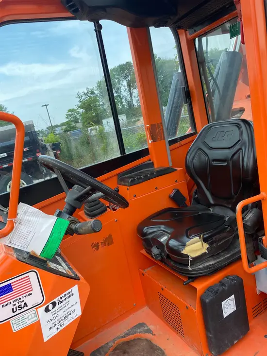 2016 SKYTRAK 6042 Forklift