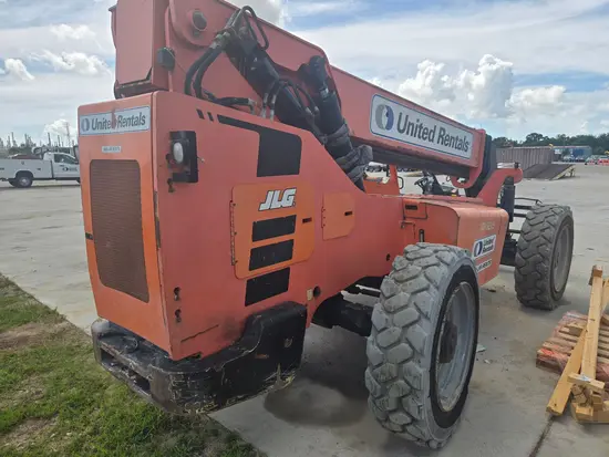 2016 SKYTRAK 8042 Forklift