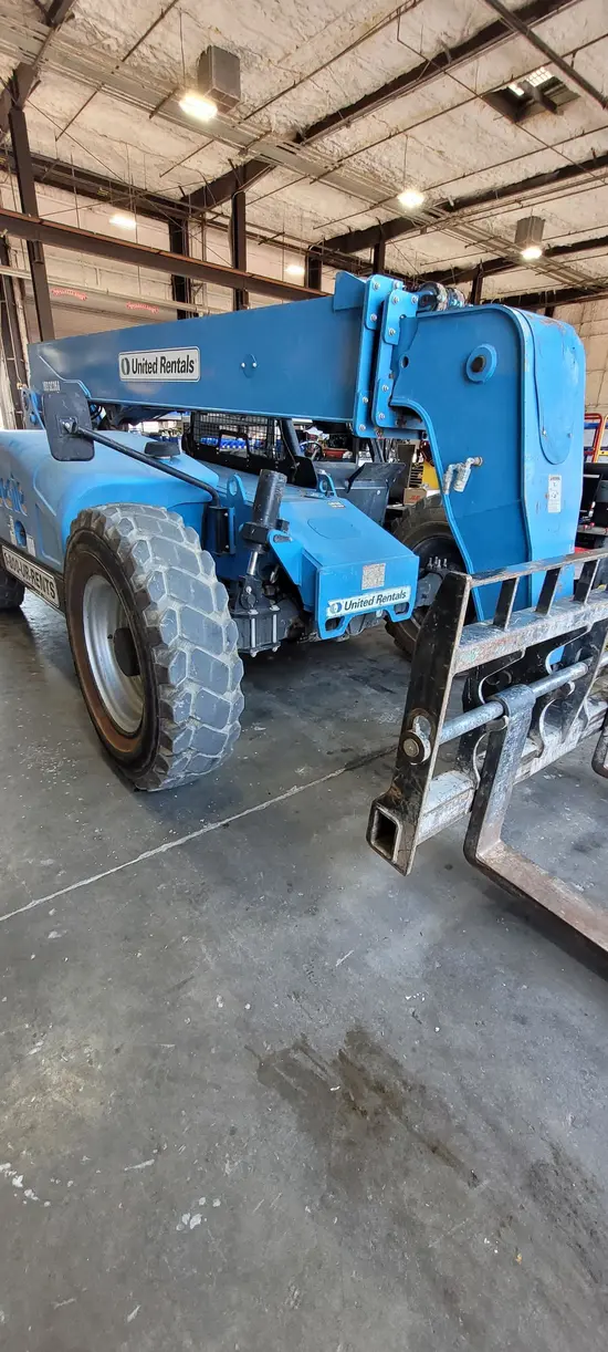 2015 Genie GTH-844 Forklift