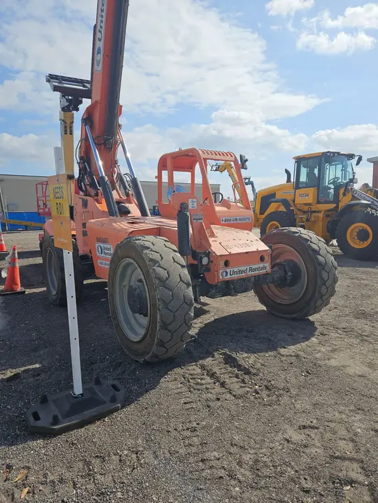2016 SKYTRAK 6042 Forklift