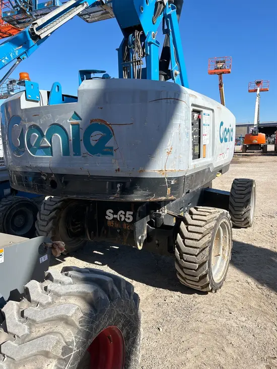 2017 Genie S-65 Boom Lift