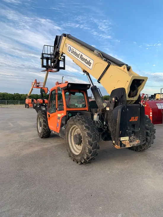 2019 JLG 1255 Forklift