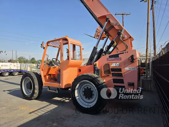 2016 SKYTRAK 6042 Forklift