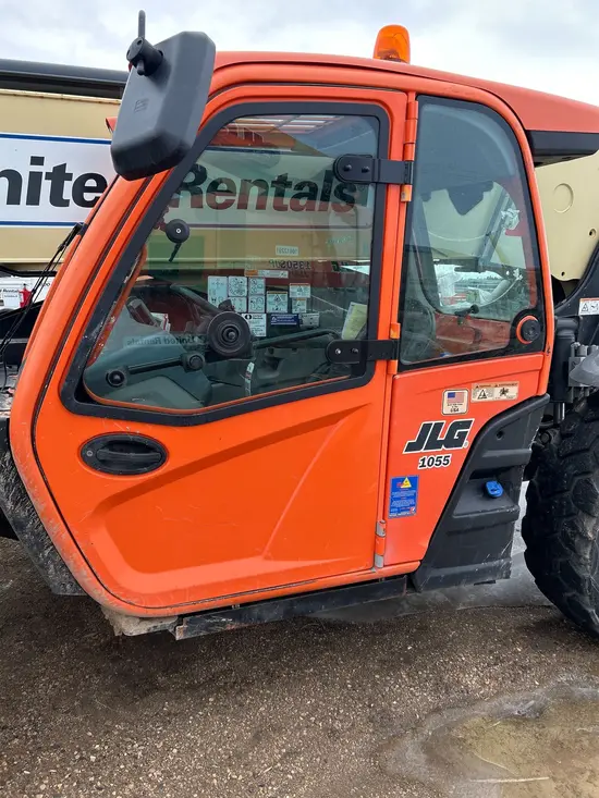 2018 JLG 1055 Forklift
