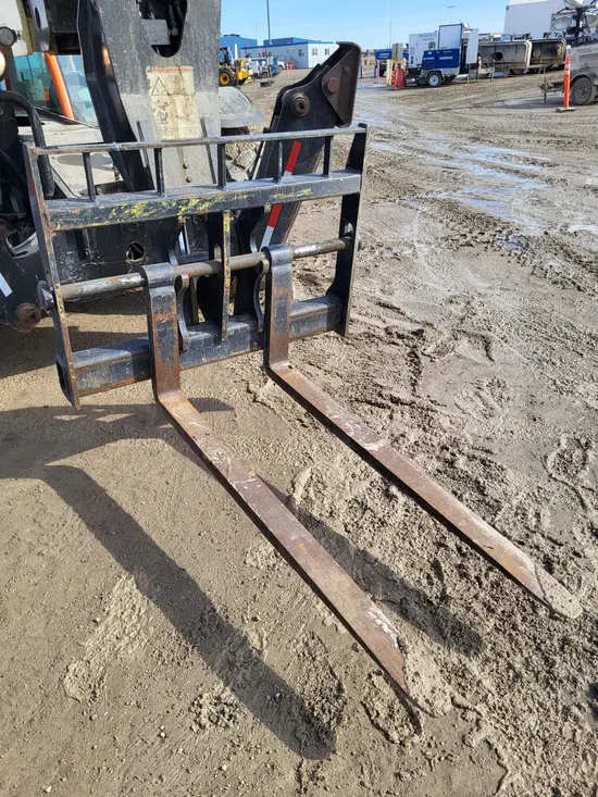 2019 JLG 1255 Forklift