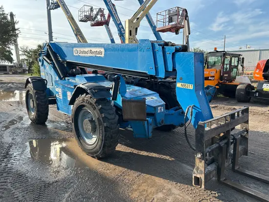 2016 Genie GTH-1056 Forklift