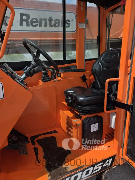 2020 SKYTRAK 10054 Forklift