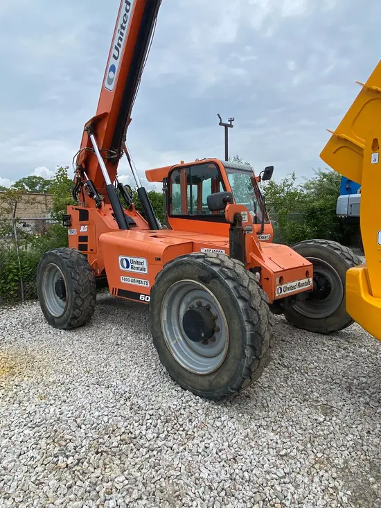2016 SKYTRAK 6042 Forklift