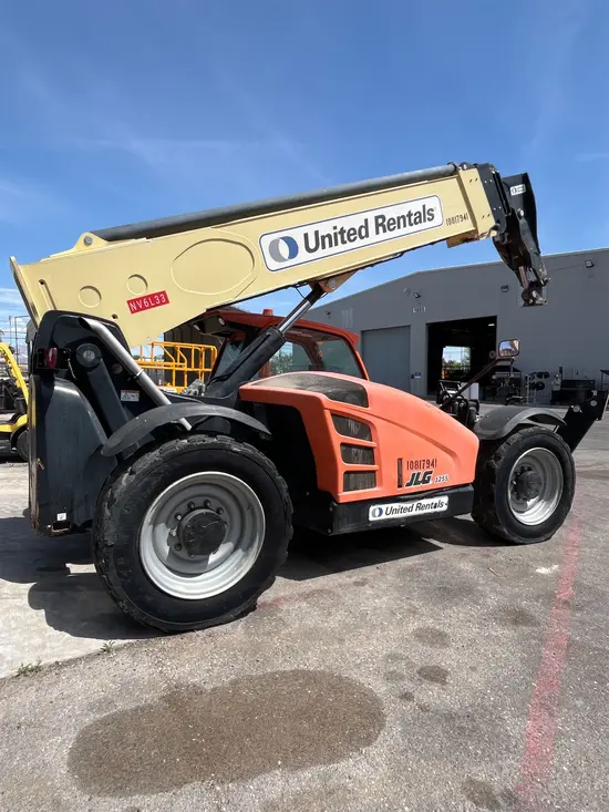 2018 JLG 1255 Forklift