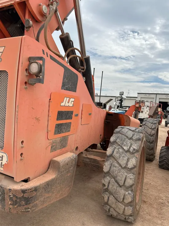2017 SKYTRAK 10054 Forklift