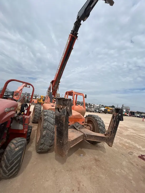 2017 SKYTRAK 10054 Forklift