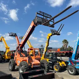 2017 SKYTRAK 6042 Forklift