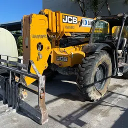 2017 JCB 507-42 Forklift