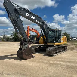 2019 John Deere 245G LC Excavator